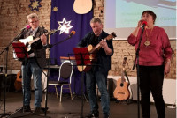 /album/2025-01-19-pesnya-goda-20241/968-jpg1/