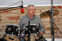 /album/2025-02-09-mirovye-khity-khkh-veka-ya-lyublyu-tebya-zhizn/imgl0193-jpg/