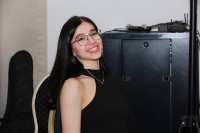 /album/2026-04-05-posmeyomsya-vmeste1/imgl2418-jpg1/